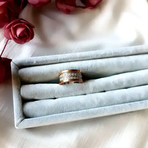 Marka Taşlı Alyans Yüzük 