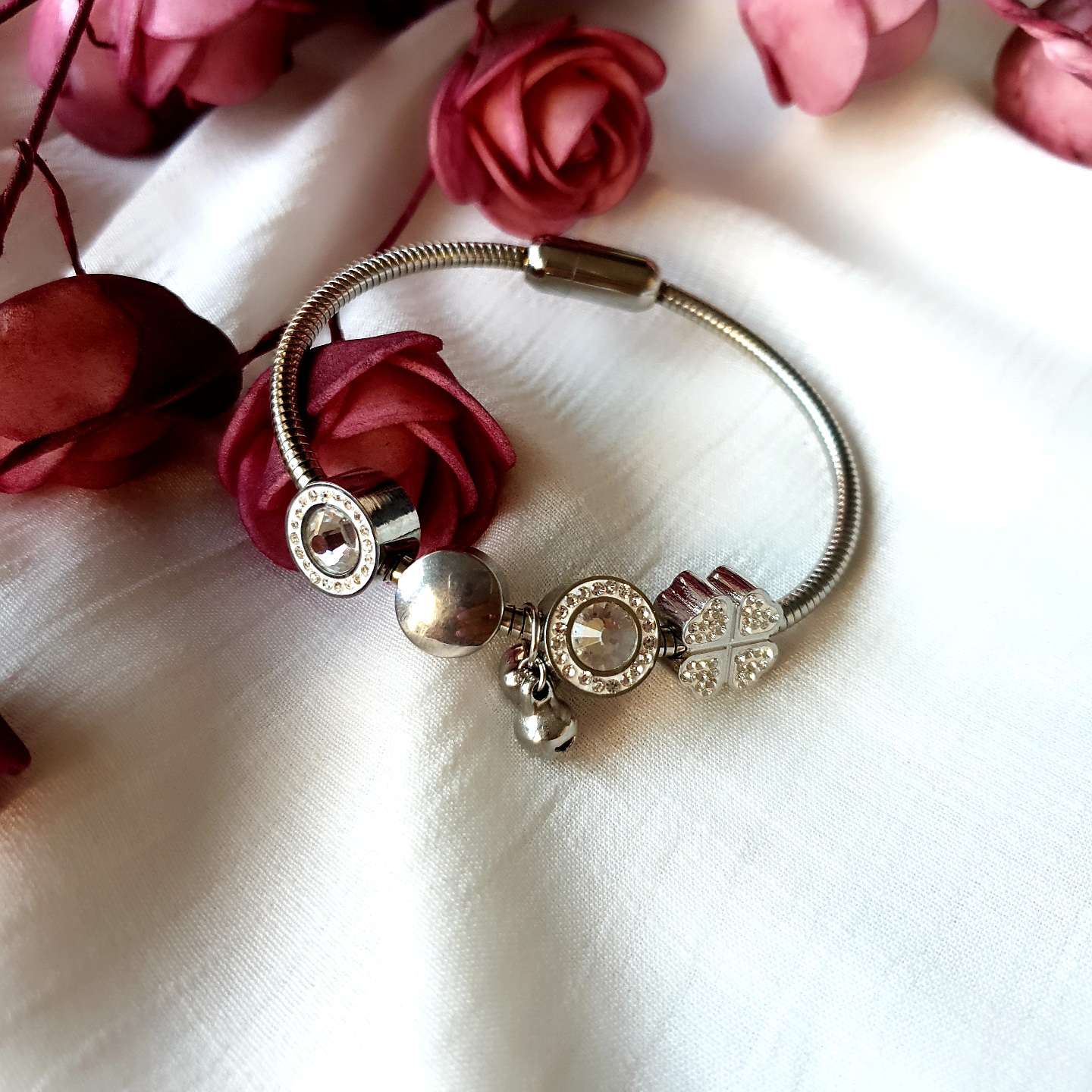 Gümüş Yonca Pandora