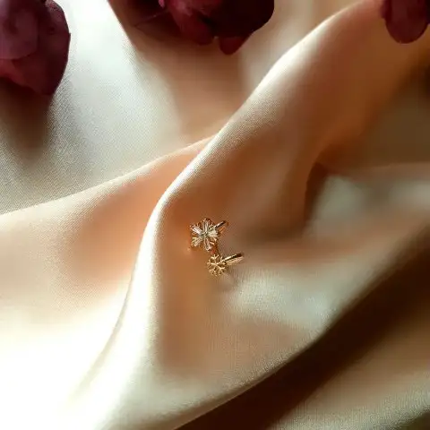 Kar Tanesi Kıkırdak Küpe