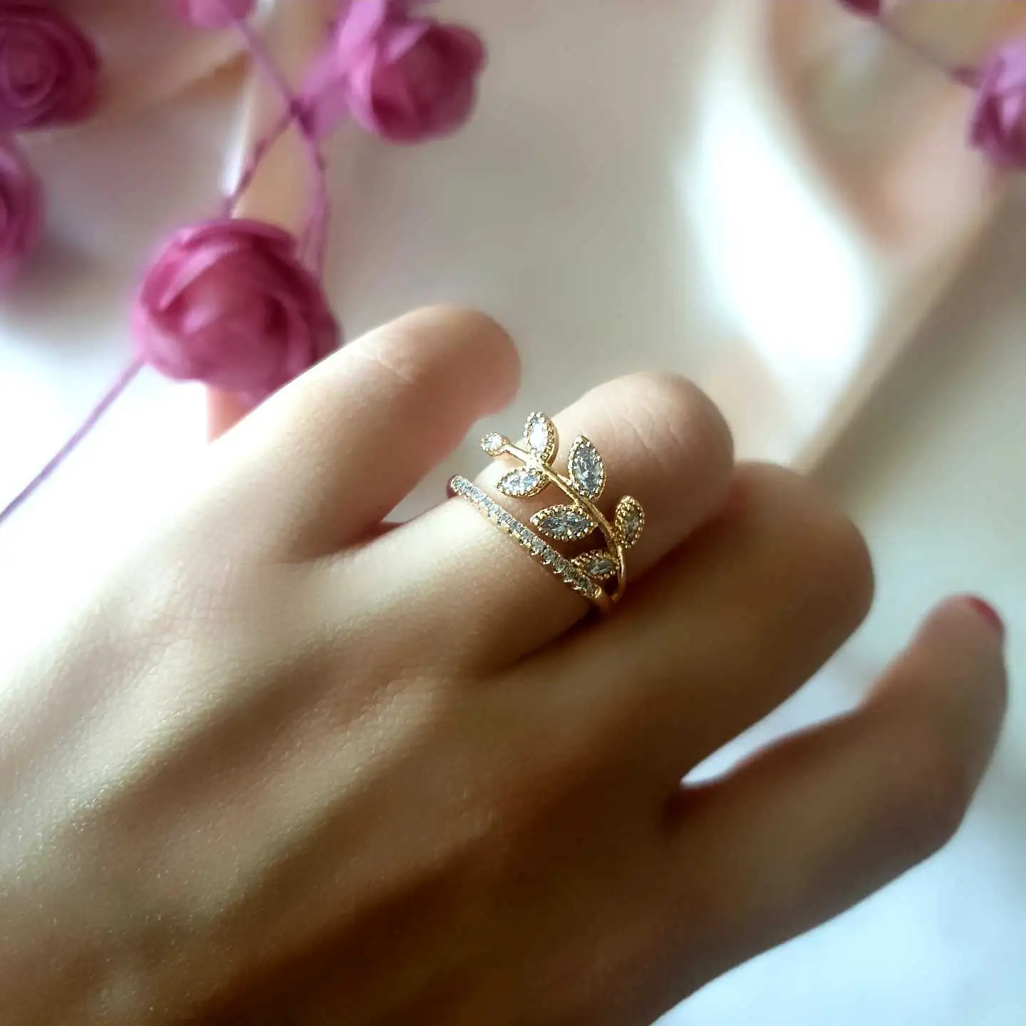 Yaprak Zirkon Yüzük 