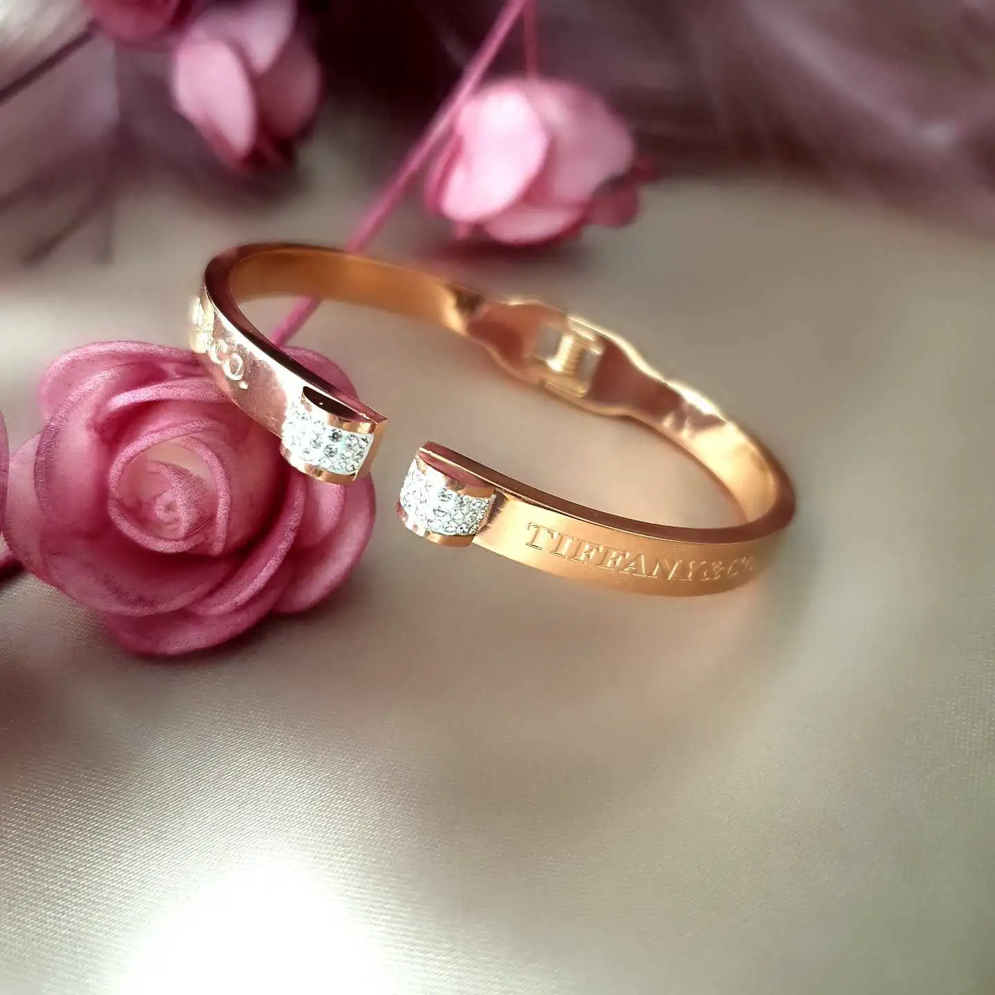 Marka Rose Kelepçe
