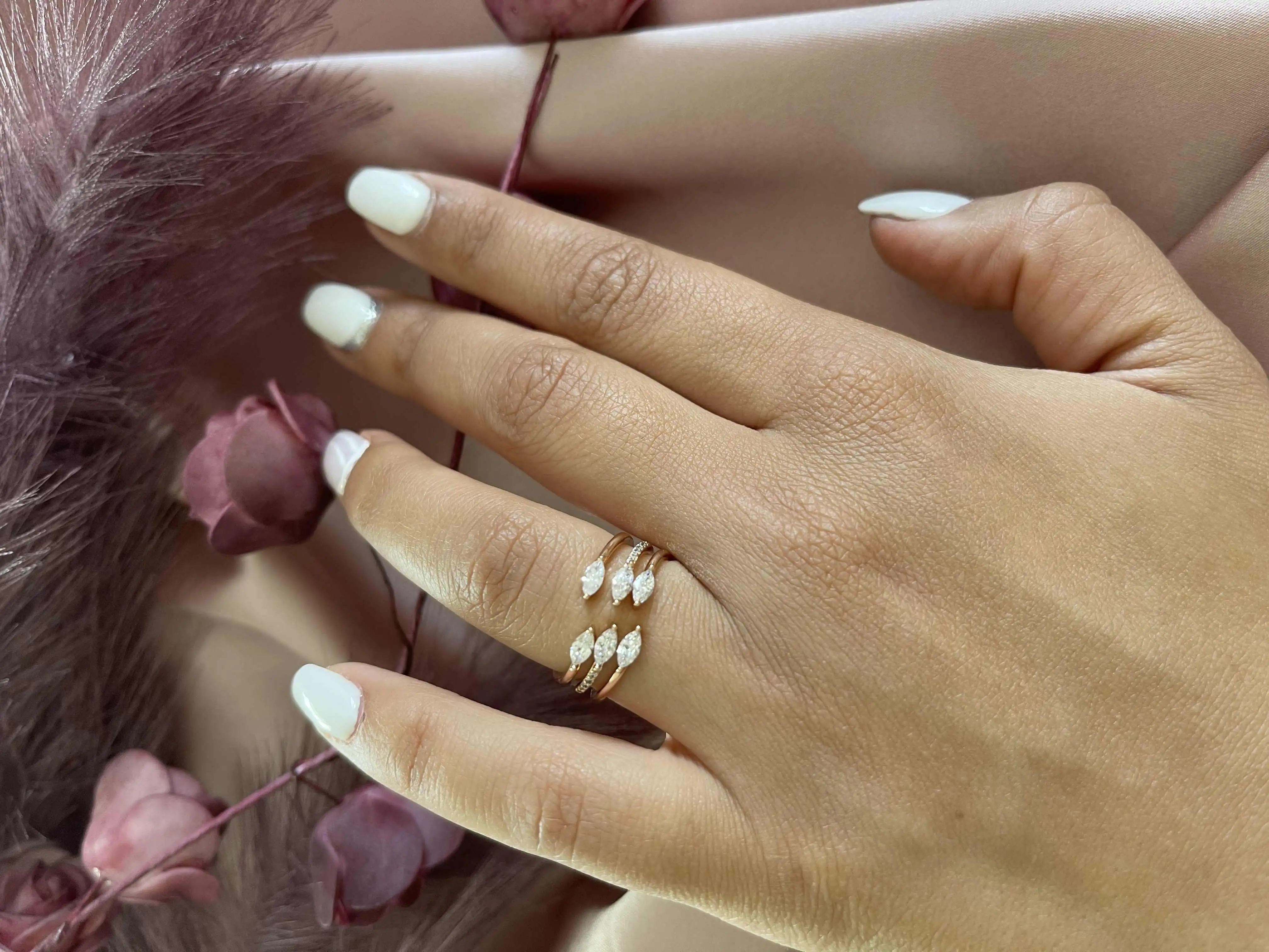 Damla taş özel seri yüzük