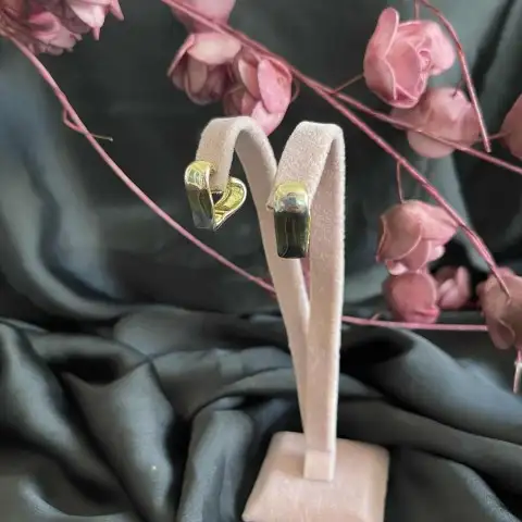 v üç renk vip küpe 