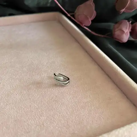 gümüş yılan earcuff